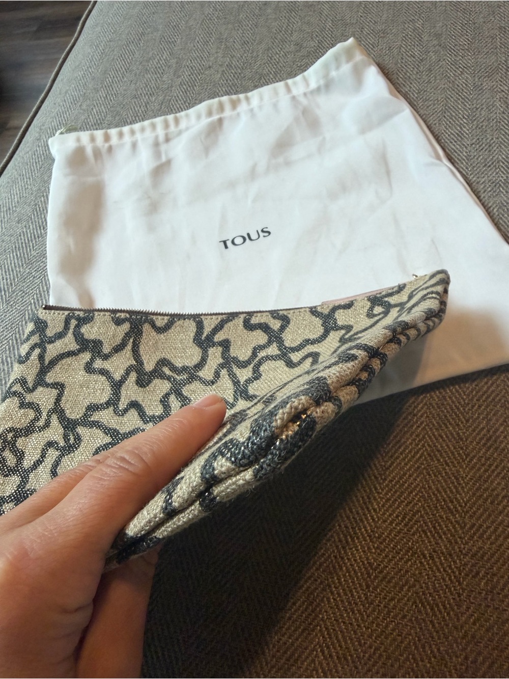 Tous Beige Canvas Zip Pouch with Black Abstract Print - Picture 3 of 7